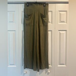 SO Green Flowy Pants